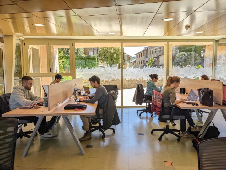 Vista general del coworking Cerdanya Viva